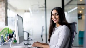 Dicas práticas para aumento de salário servidor público com cursos de qualificação online.