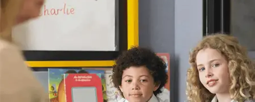 82bc3c33c956e7983ec2bb7fbd0c029d0c6e3881-1