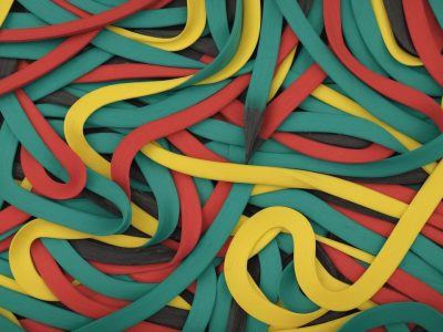 Gráfico mostrando os resultados da avaliação institucional, com alunos e professores colaborando para melhorias na escola.