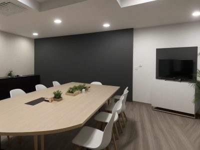 Profissional de RH estratégico atuando em ambiente de serviço público, com foco em colaboração e desenvolvimento.