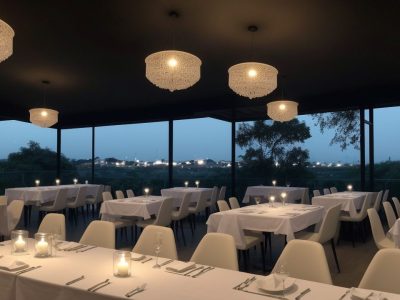 Garçom profissional aplicando técnicas aprendidas em curso, focando no atendimento ao cliente e serviço de mesa.