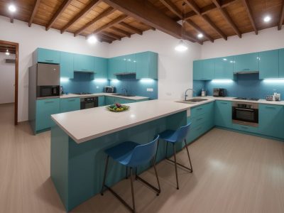 Servidores públicos estudando inglês online em ambiente colaborativo com materiais educacionais