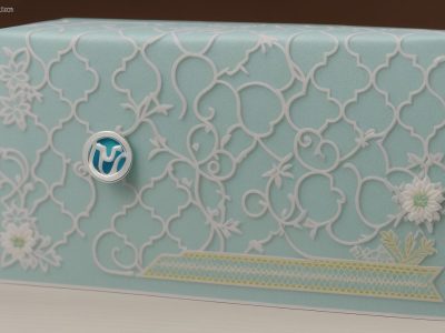 Imagem de um profissional estudando em um curso online de psicopatologia, focado em melhoria profissional e desenvolvimento de carreira.