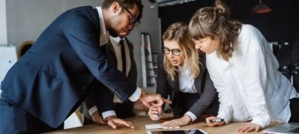 IMAGEM-TRIO-ARTIGOS-EDUCAMUNDO-450-×-236-px-31-compressed