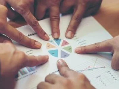 IMAGEM-TRIO-administracao-estrategica-compressed-1
