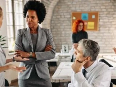 IMAGEM-TRIO-reuniao-administrativa