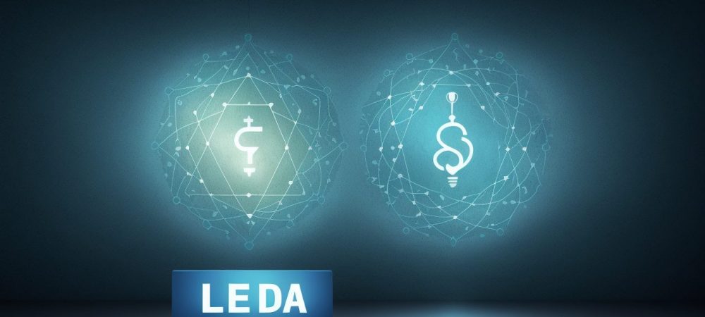 Uma mão segura um escudo digital com ícones de dados, simbolizando a proteção de dados na educação, com um fundo de escola e alunos.