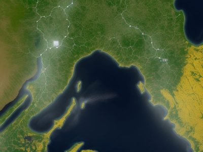 Gráfico mostrando o financiamento da educação básica no Brasil, com foco no salário-educação e seus impactos.