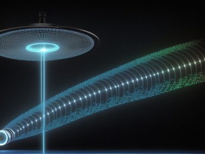 Imagem ilustrativa mostrando a evolução das telecomunicações, com telefones fixos e celulares, além de símbolos de internet e banda larga, representando o futuro conectado.