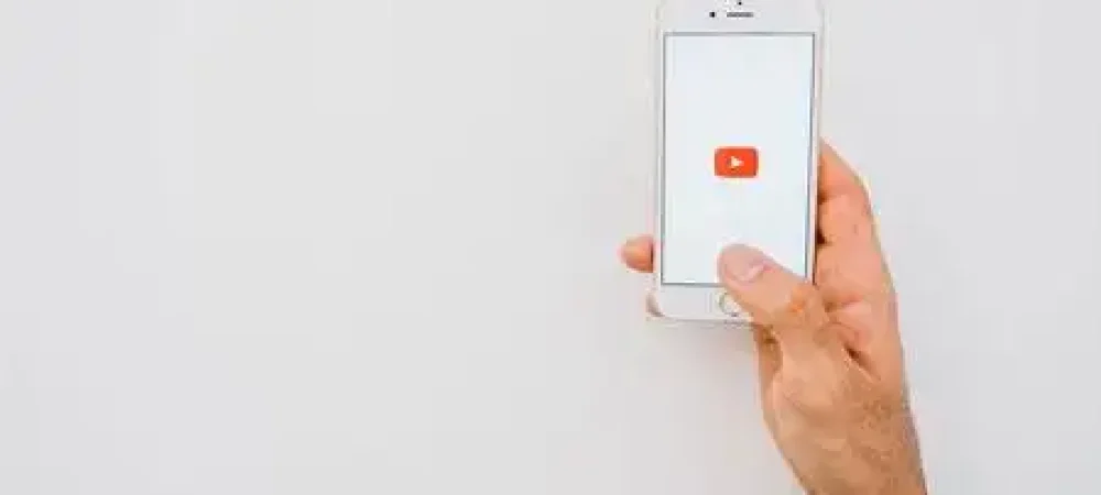 youtube_450x236-1 youtube_450x236-1